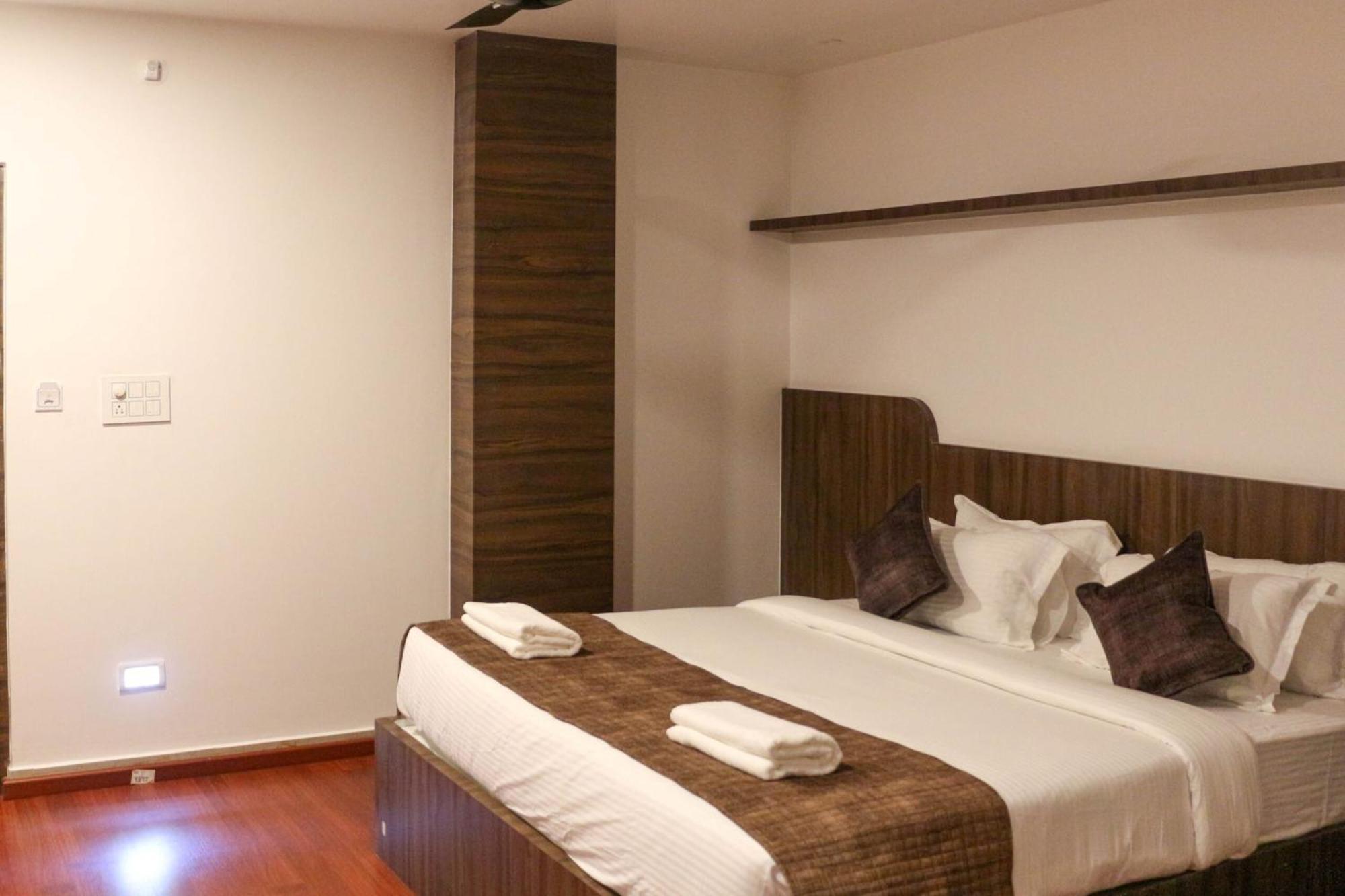 Hotel Obsidian Blue Itānagar Buitenkant foto