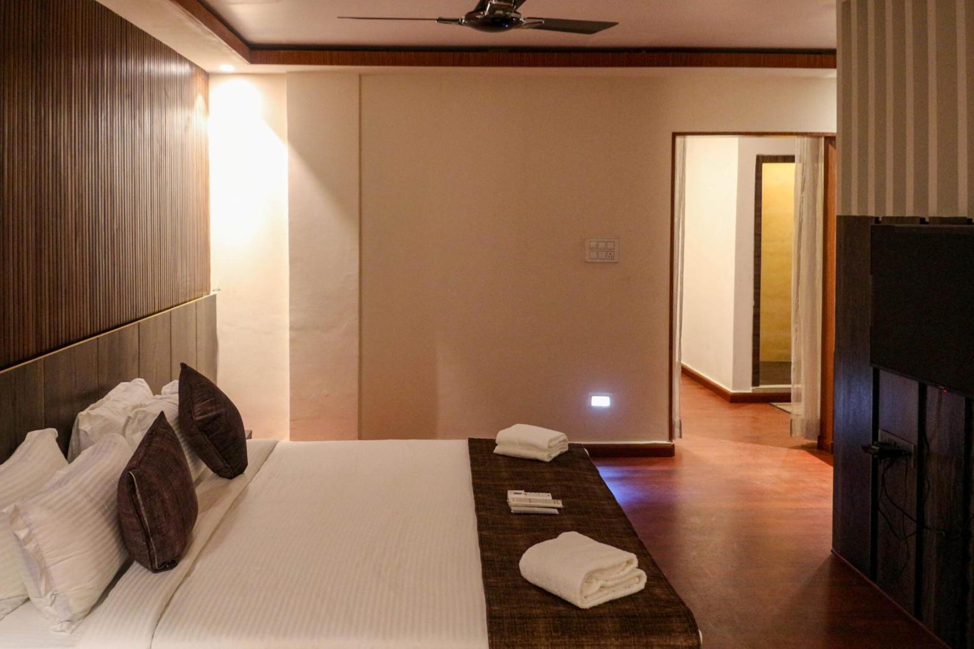 Hotel Obsidian Blue Itānagar Buitenkant foto