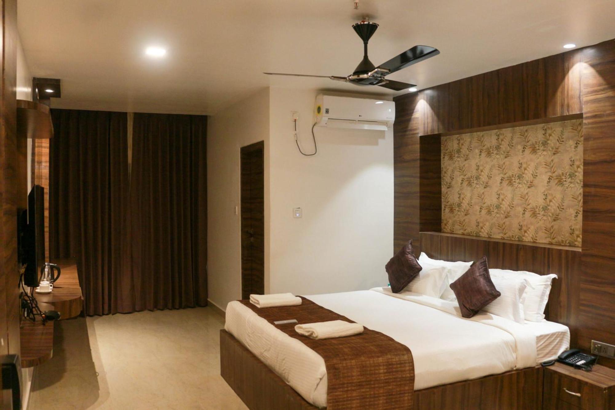 Hotel Obsidian Blue Itānagar Buitenkant foto